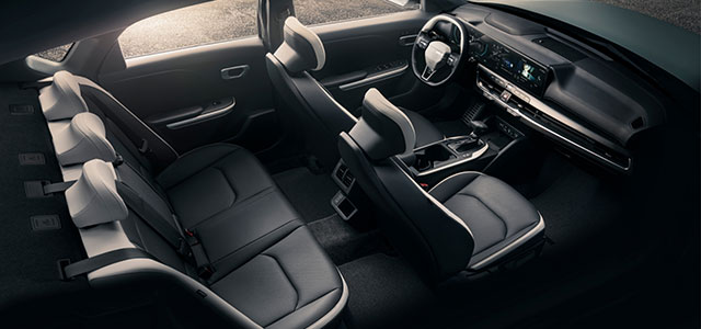 2025 Kia K4 Interior
