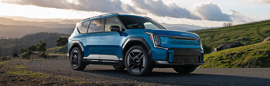 Image: CARS.COM Names Kia EV9 As The Best Electric Vehicle Of 2025